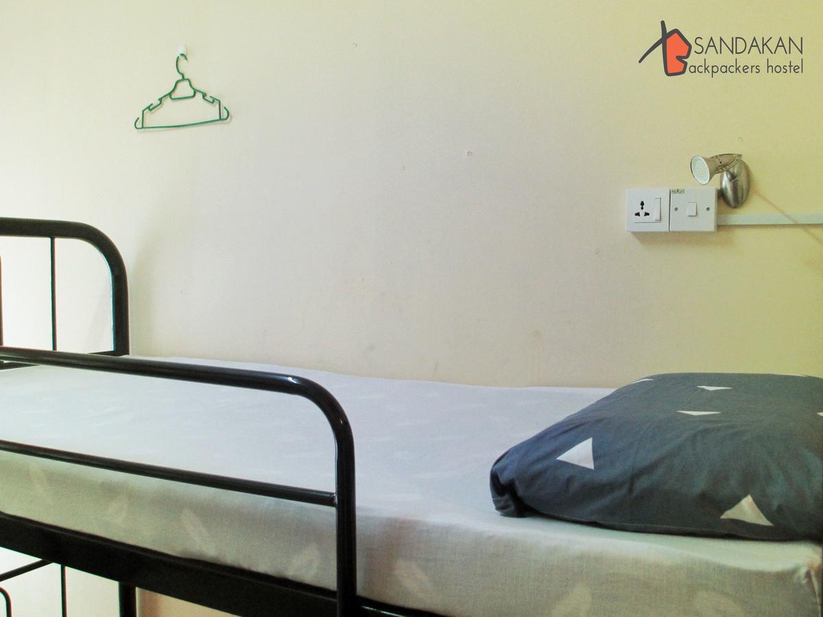 Sandakan Backpackers Hostel Экстерьер фото