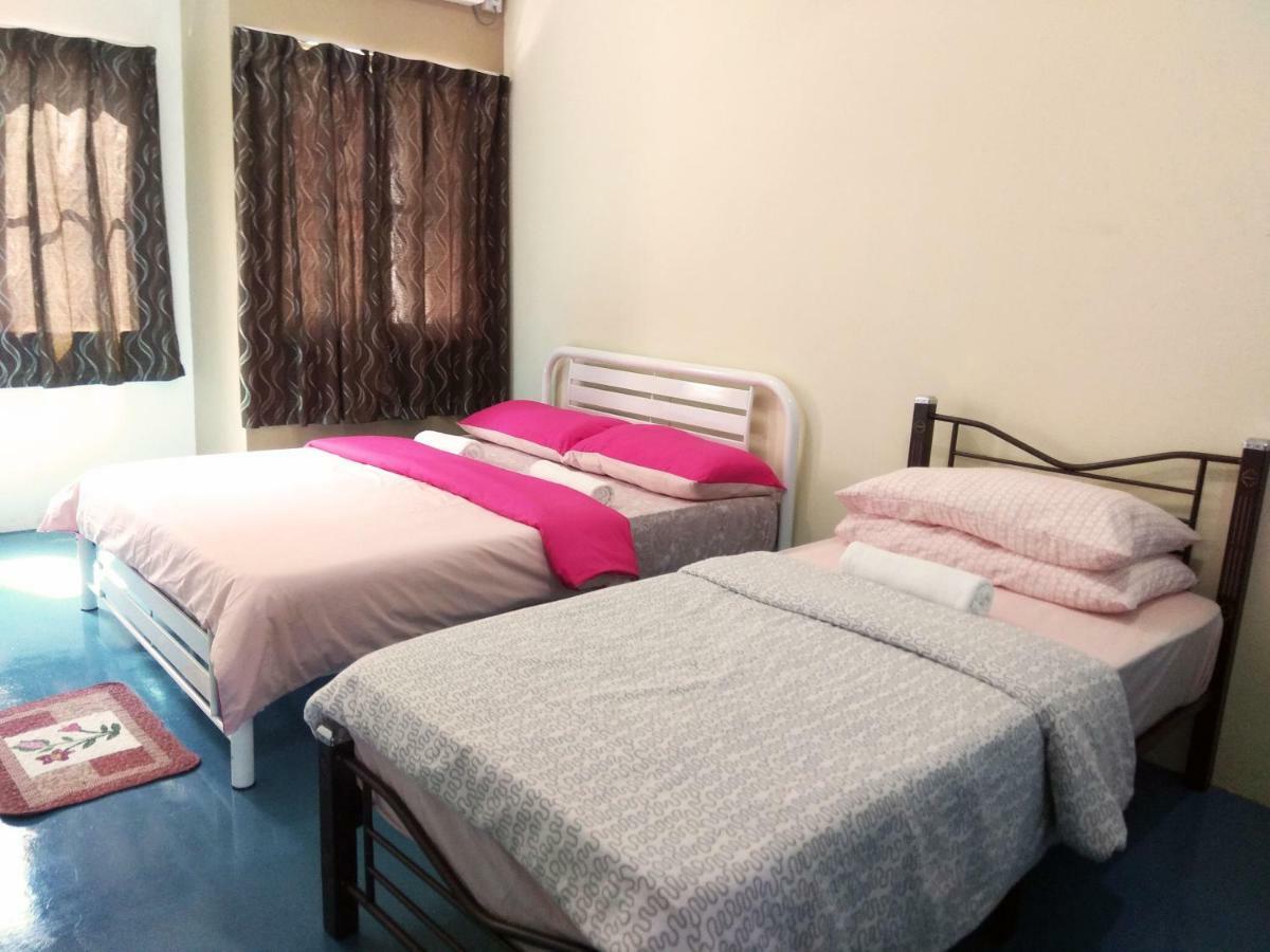 Sandakan Backpackers Hostel Экстерьер фото